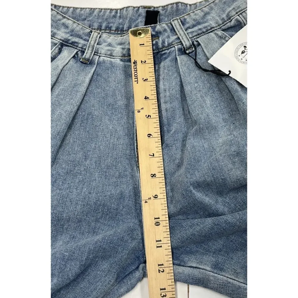 Cider Women's High Rise Pleated Wide Leg Jeans Size Small 26X28 Light wash 90s